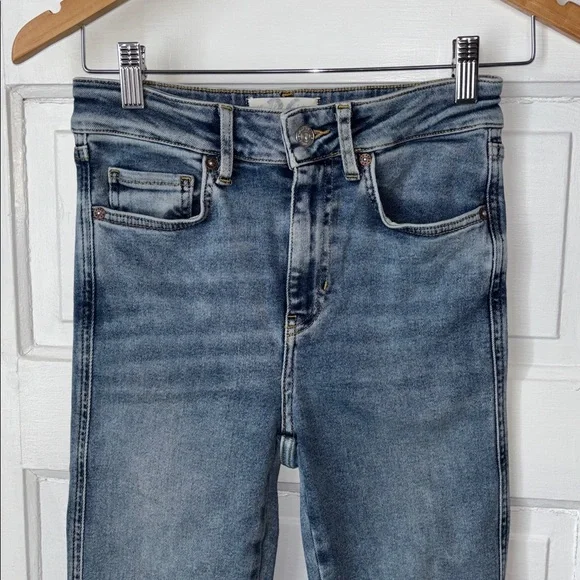 FREE PEOPLE SIERRA HIGH RISE SKINNY JEANS RAW HEM - Picture 3 of 11